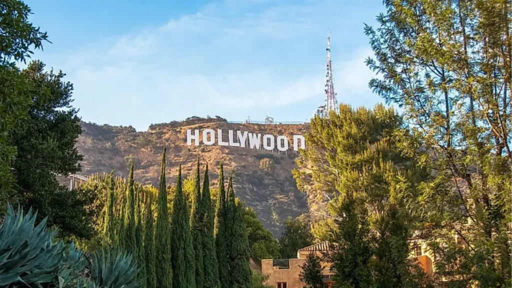 HOLLYWOOD 2025: LOS ACONTECIMIENTOS QUE REDEFINIERON LA INDUSTRIA DEL ENTRETENIMIENTO